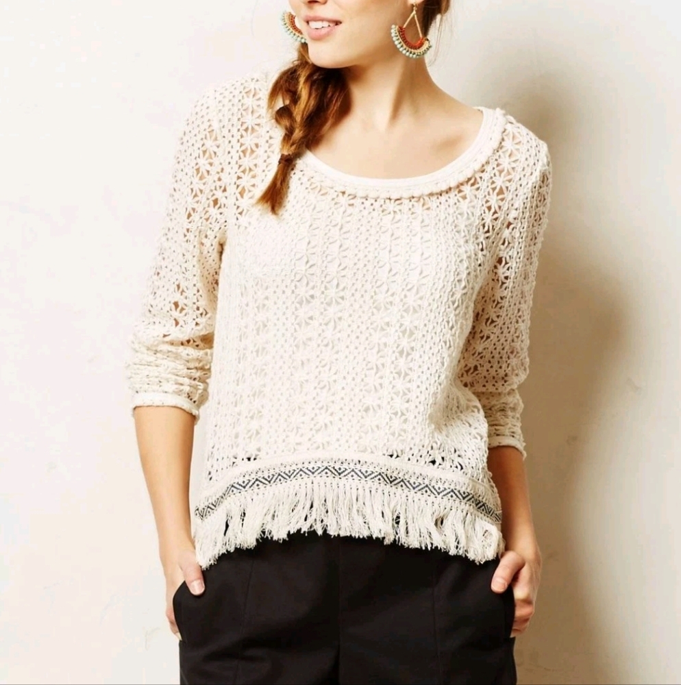 Anthropologie Akemi + Kin Women's Sweater Crochet Fringe Boho Franja Pullover M